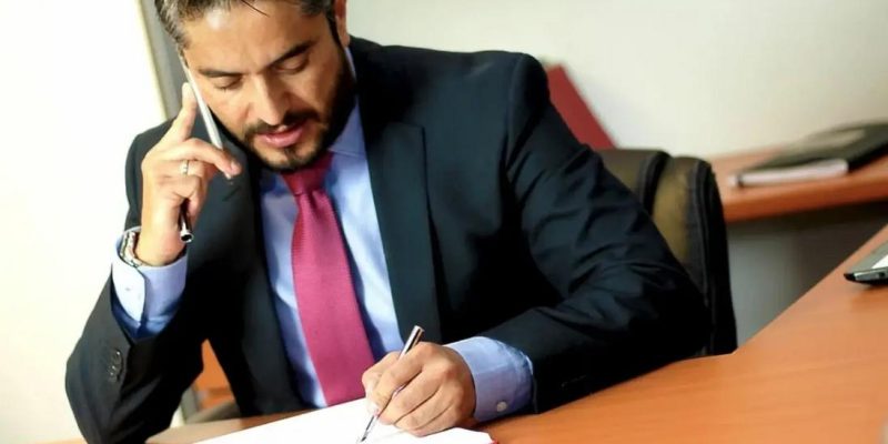 o que significa leilao sfi da caixa